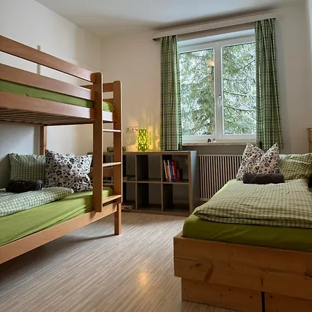 Alpenchalet Basecamp 1 Daire *
